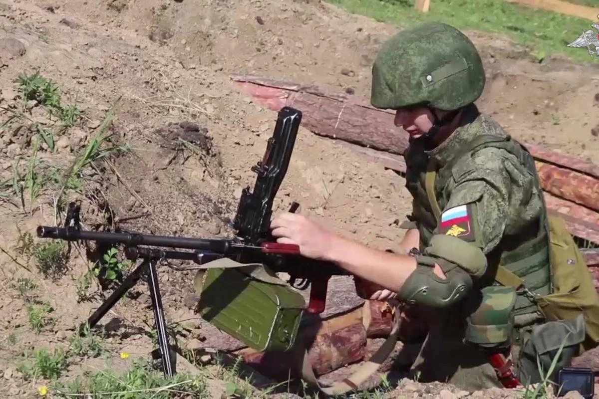 Росіяни "вперлися в стелю своїх можливостей" на Донбасі, - аналітик