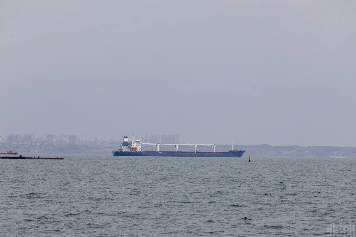 Ситуація кричуща: у ВМС відреагували на російські атаки по цивільних суднах у Чорному морі